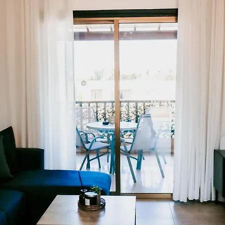 Horizon Gateway 1b, Paphos, Pool Appartement