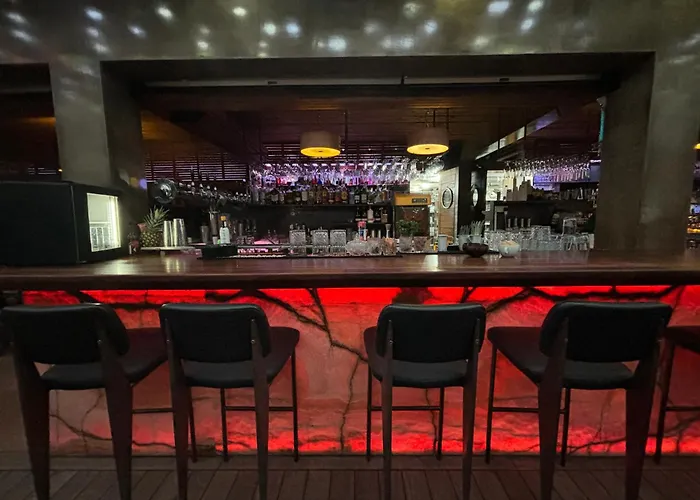 Horizon Gateway 1b, Paphos, Pool *