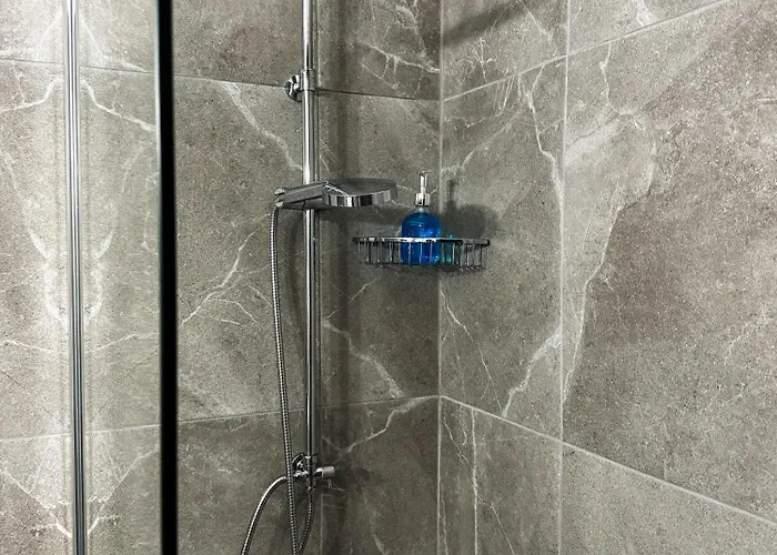 Horizon Gateway 1b, Paphos, Pool شقة