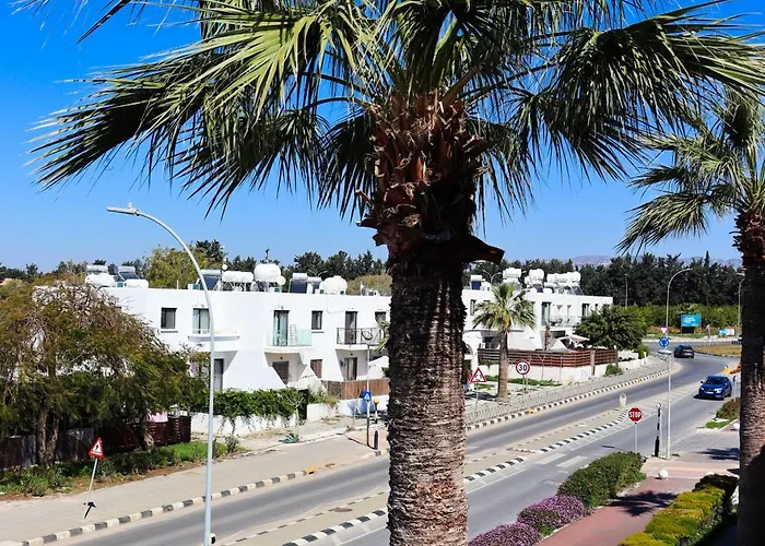 Horizon Gateway 1b, Paphos, Pool アパート パ フォス