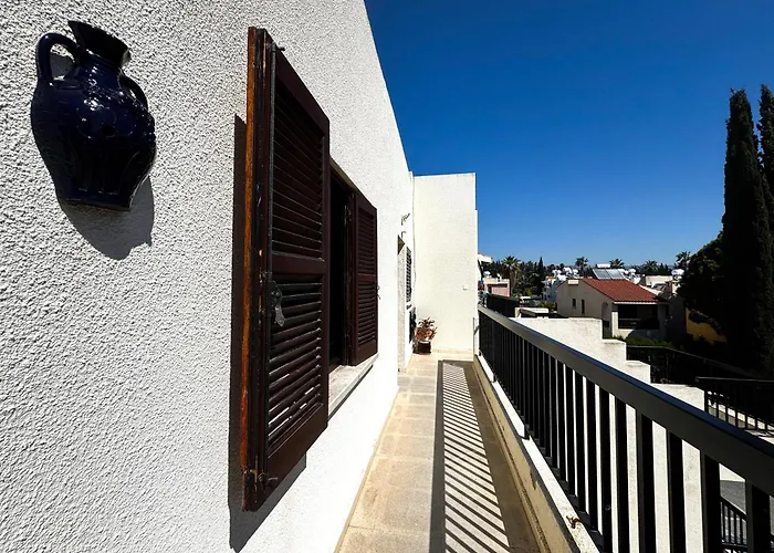 Horizon Gateway 1b, Paphos, Pool *