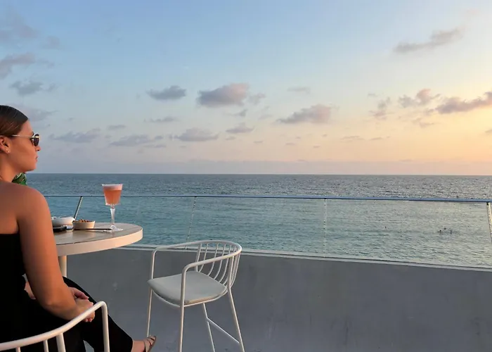 Horizon Gateway 1b, Paphos, Pool アパート *